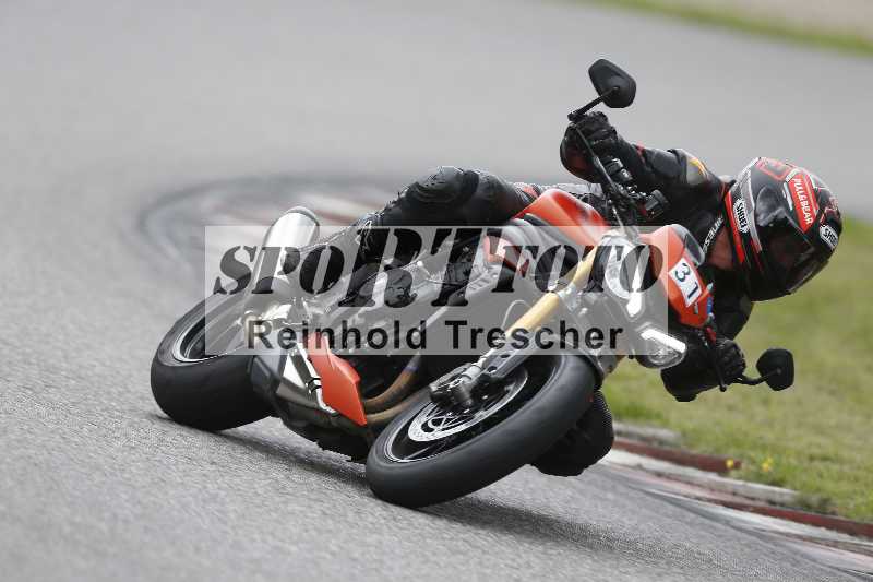 /40 05.08.2025 FREERIDE Training ADR/Gruppe M/31